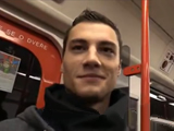 Exhibicionistas se lo montan en un autobús