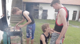Si sono incontrati per fare un barbecue e hanno finito per scopare senza protezione