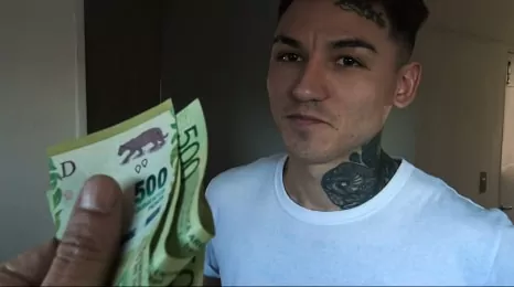 Würdest du gegen Geld ficken?