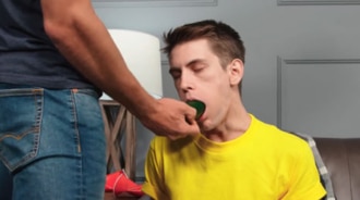 Você é bom com pepino, vamos ver com meu pau