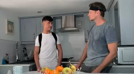 Seu enteado tinha acabado de chegar da aula