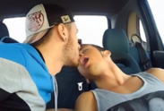 Primos latinos reales follando en el coche