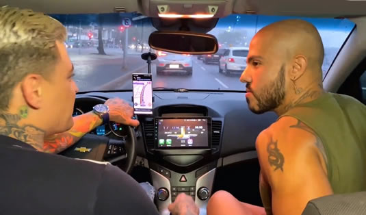 Uber-chauffør triumferer med en mulat