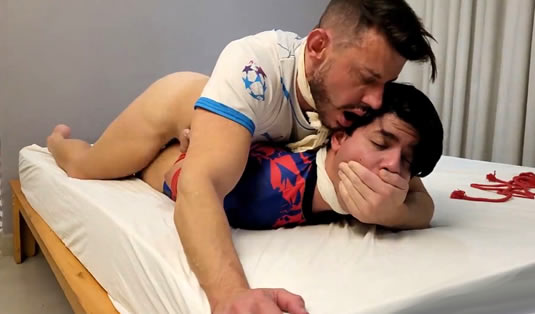 Il suo allenatore usa metodi molto strani